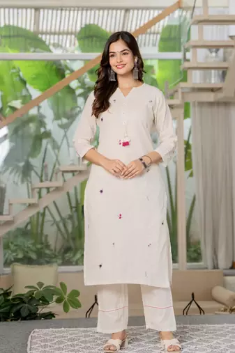 Floral embroidered white round neck cotton kurta & trouser