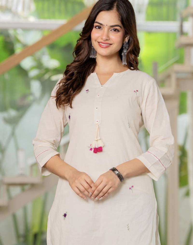 Floral embroidered white round neck cotton kurta & trouser