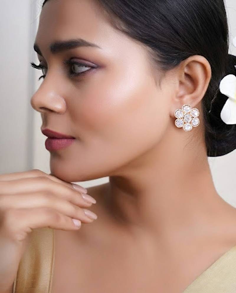 Women minimal gold-plated mini floral polki stud earrings