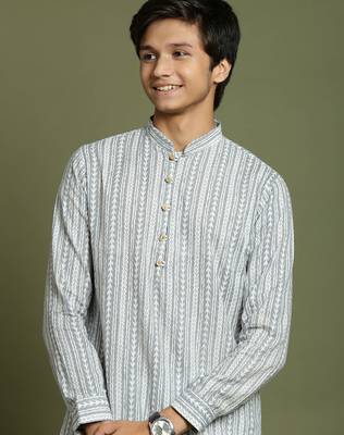yuva boys' grey and white kurta pyjama set 4