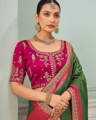 Green party wear jecquard saree with designer blouse fabric 2