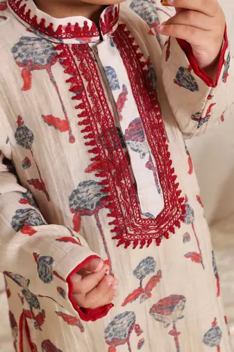 Beige floral printed chanderi kurta set
