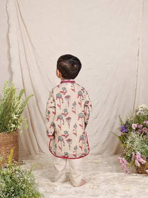 Beige floral printed chanderi kurta set 3