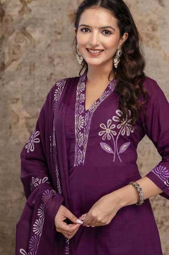 Cotton floral  straight  kurti-pant-dupatta  set