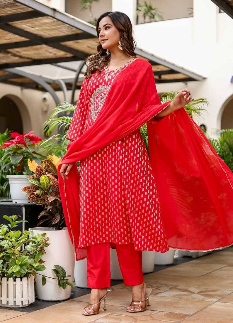 Cotton zari   kurti-pant-dupatta  set