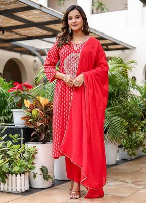 Cotton zari   kurti-pant-dupatta  set 3