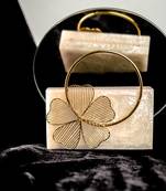 Beige embroidered clutch