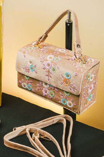 White floral embroidered clutch