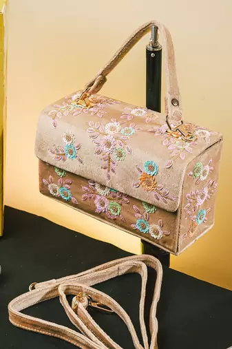 White floral embroidered clutch