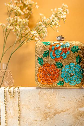 Beige floral embroidered clutch