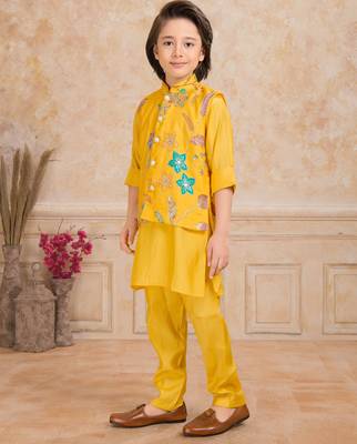 Yelow embelished cotton silk kurta pajama nehru jacket set 3