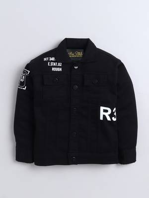 Black denim printed jacket with t-shirt 3