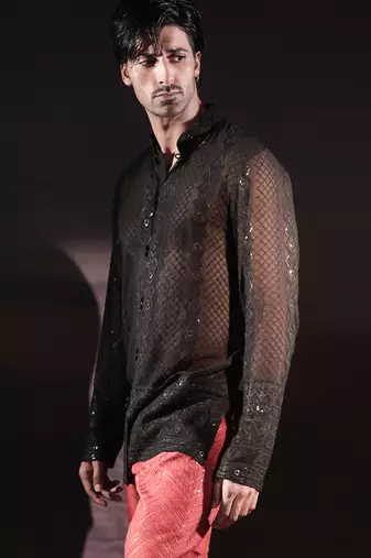 Black embroidered georgette kurta