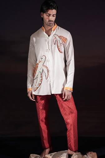 White embroidered georgette kurta