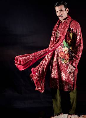 Red printed georgette kurta set 4