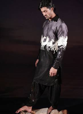 Black printed cotton silk kurta set 2