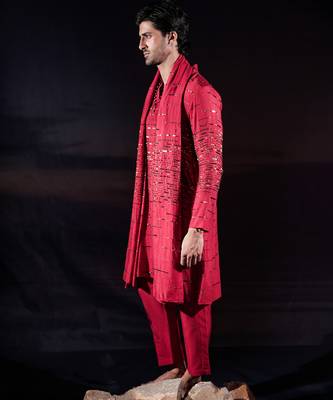 Red embroidered silk kurta set 2
