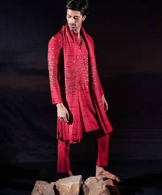 Red embroidered silk kurta set 4