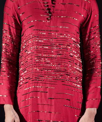 Red embroidered silk kurta set 4