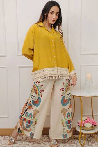 Floral printed yellow round neck cotton co-ord set