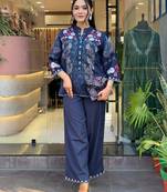 Floral printed blue round neck cotton kurta & trouser