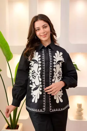 Floral embroidered black round neck cotton co-ord set