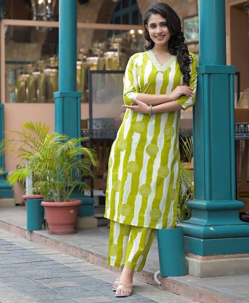 Floral embroidered green v neck cotton kurta & trouser