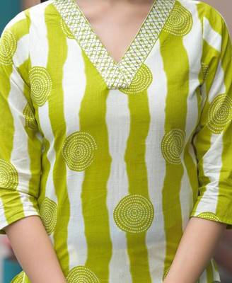 Floral embroidered green v neck cotton kurta & trouser 2