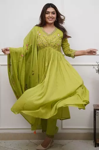 Floral embroidered green v neck cotton kurta with trouser & dupatta set