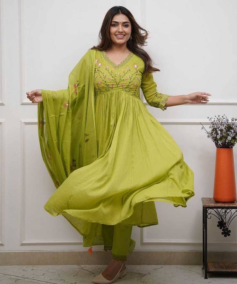 Floral embroidered green v neck cotton kurta with trouser & dupatta set