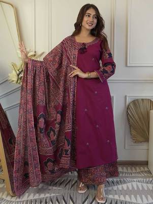 Floral embroidered purple round neck cotton kurta with trouser & dupatta set 2