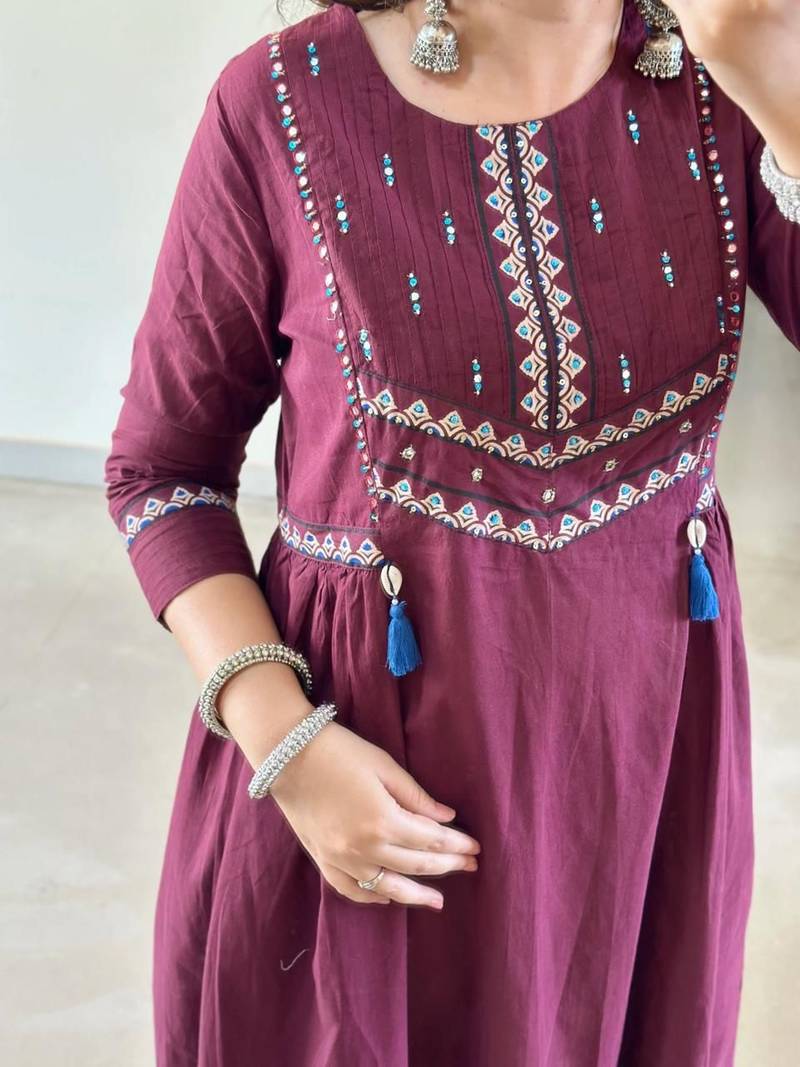 Floral embroidered maroon round neck cotton kurta with trouser & dupatta set