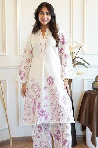 Floral embroidered white round neck cotton kurta & trouser