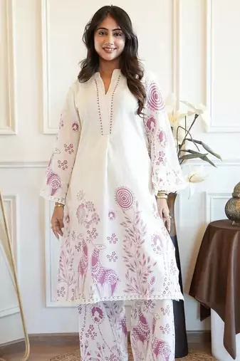 Floral embroidered white round neck cotton kurta & trouser