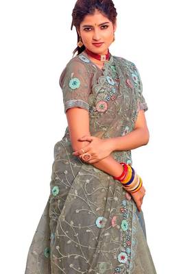 Pista green coloe embroidered net designer saree with un-stitch blouse 2