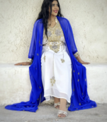 Royal Blue & White Embroidered Moroccan Kaftan – Elegant Party & Wedding Wear