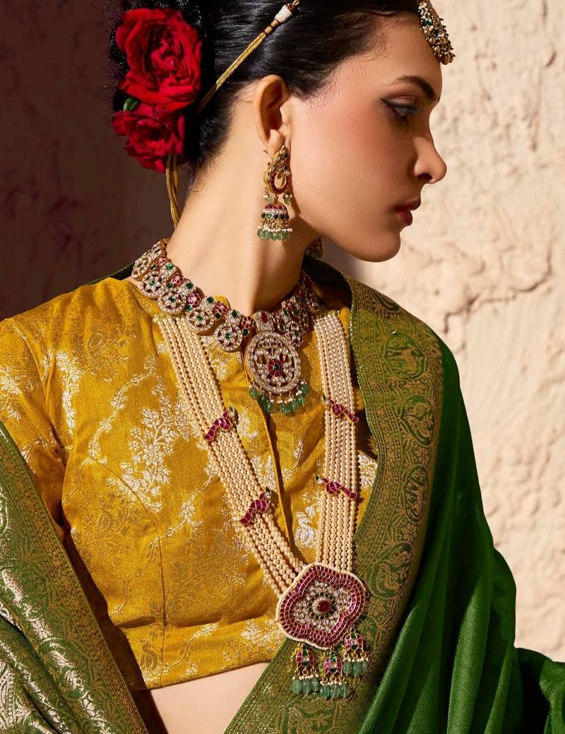 crepe georgette saree with zari weaving soft designer saree with blouse