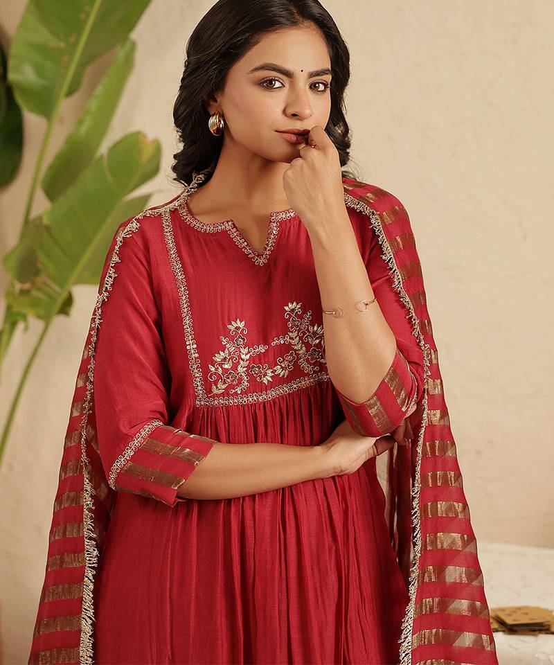 Maroon hand woven chanderi kurta set