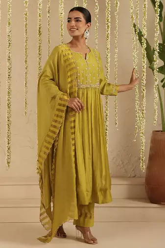 Mehendi green hand woven chanderi kurta set