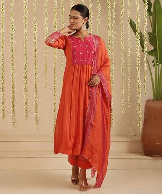Orange hand woven chanderi kurta set 1