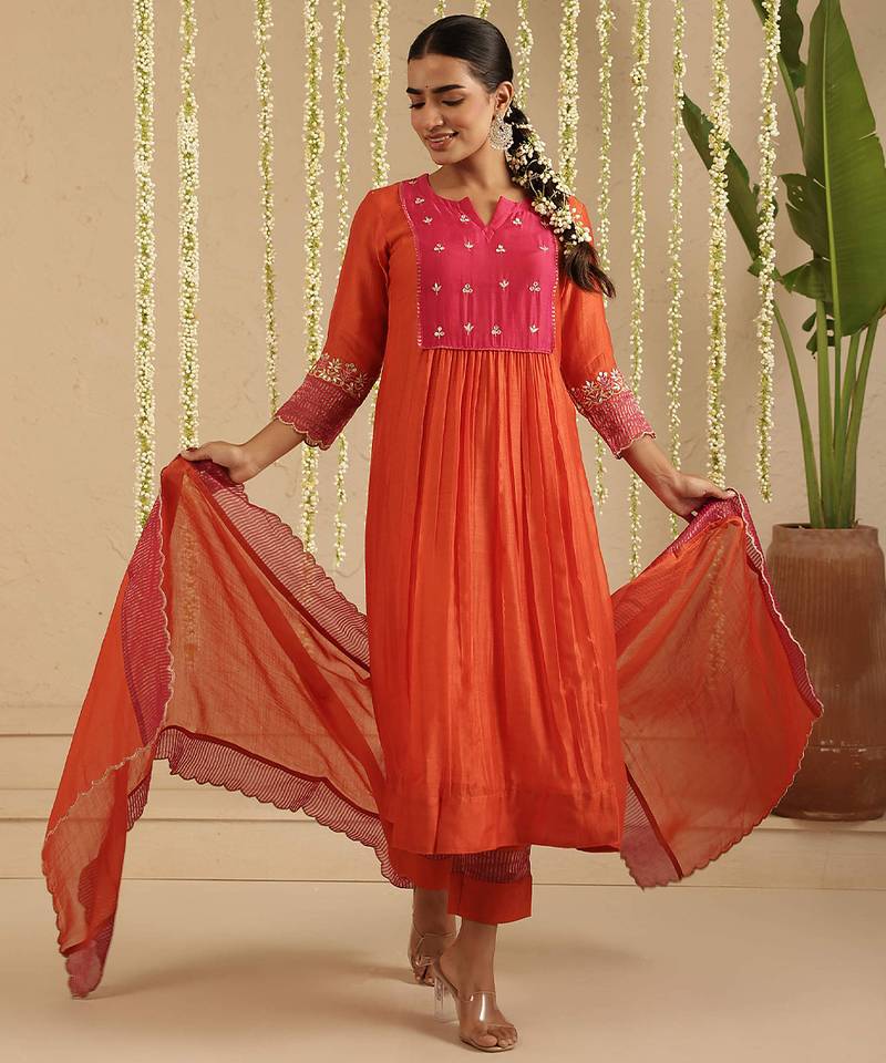 Orange hand woven chanderi kurta set