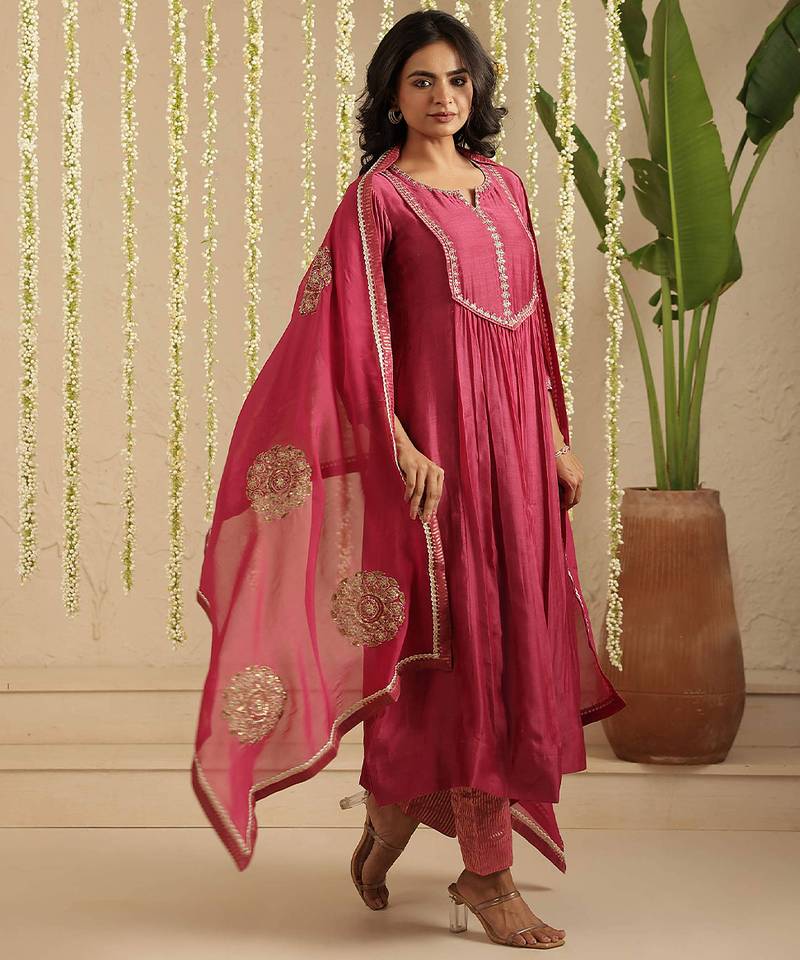 Magenta hand woven chanderi kurta set
