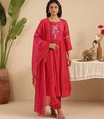Red hand woven chanderi kurta set