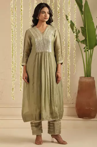 Green hand woven chanderi kurta set