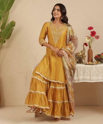 Mustard hand woven chanderi kurta set 2