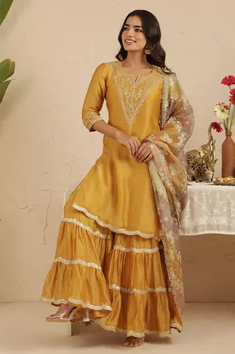 Mustard hand woven chanderi kurta set