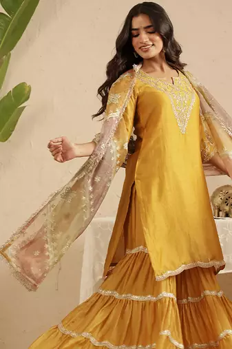 Mustard hand woven chanderi kurta set