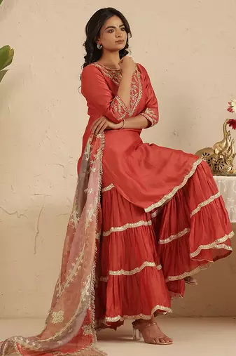 Crimson hand woven chanderi kurta set