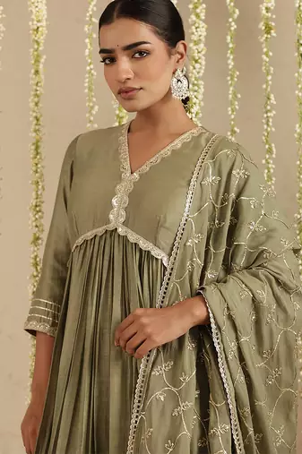 Green hand woven chanderi kurta set