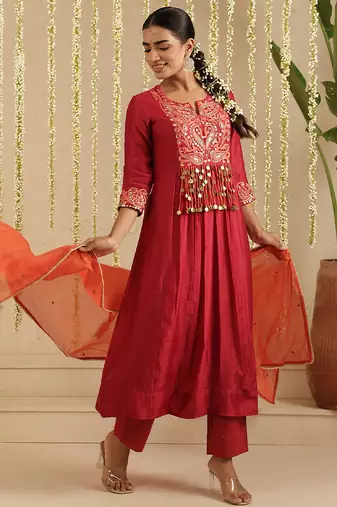 Maroon hand woven chanderi kurta set